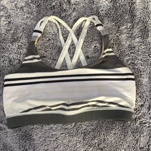 Lululemon size 8 bra